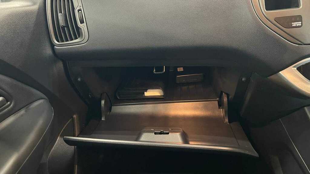 Kia RIO Vr7 5-Door 1 Owner, 35 Road Tax Black #25