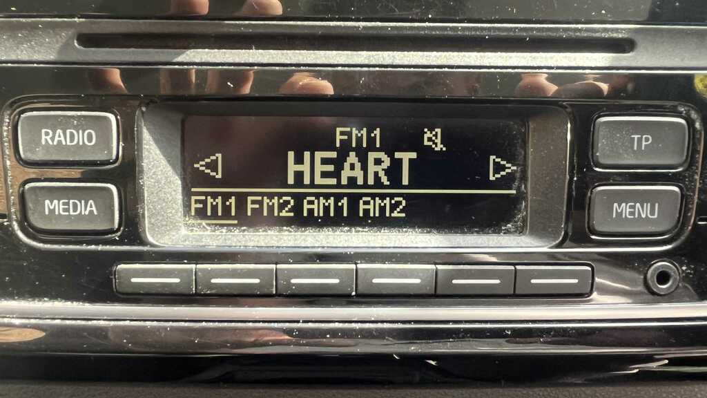 Volkswagen Up 1.0 High Up Asg Euro 5 7,982 Car Details  #13