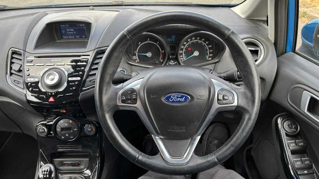 Ford Fiesta Ford Fiesta 1.0T Ecoboost Zetec Hatchback Petr Red #12