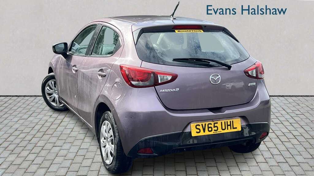 Mazda 2 1.5 75 Se 2015  #2