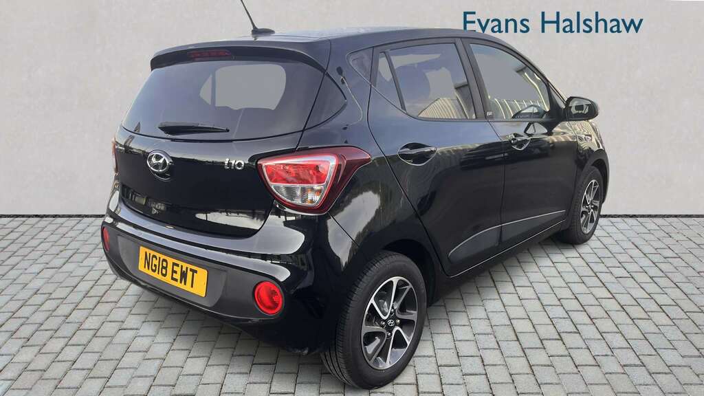 Hyundai I10 1.0 Go Se 2018 Black #2