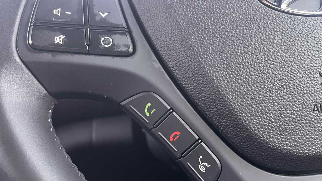 Hyundai I10 1.0 Premium Hatchback Euro 6 67 Silver #13