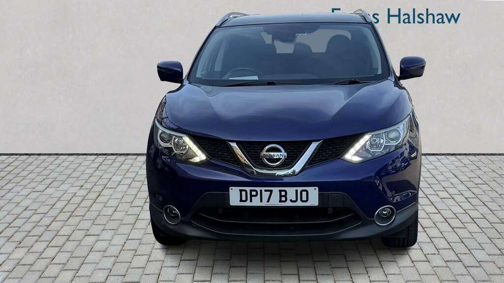Nissan Qashqai 1.2 Dig-t N-connecta Euro 6 Ss Red #3