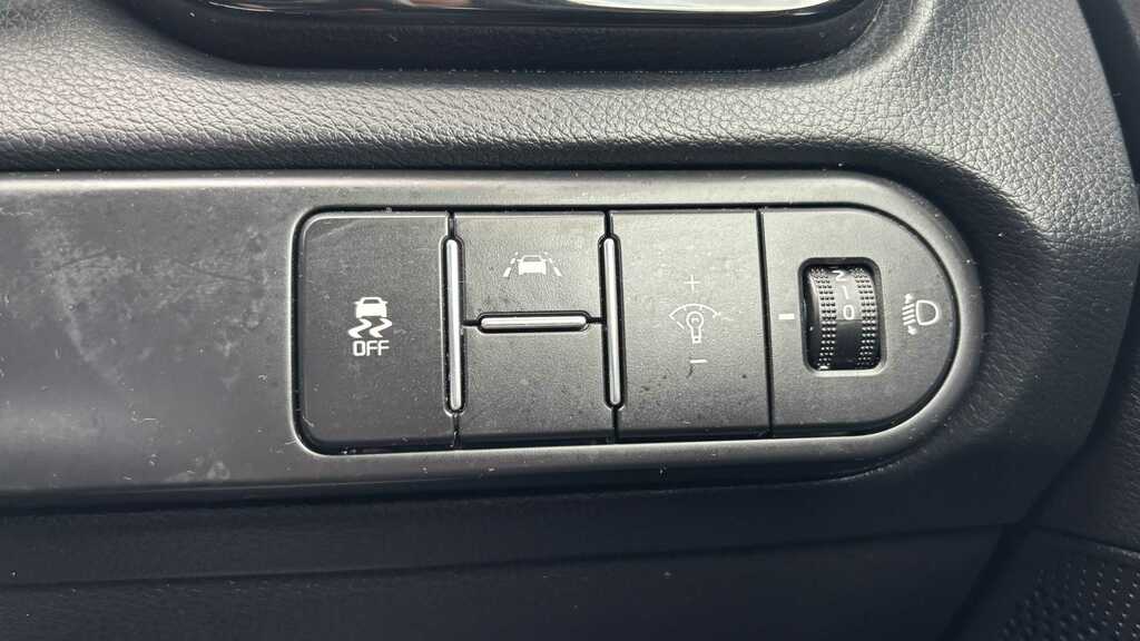 Kia Ceed 2018 1.4 T-gdi 3 Sportswagon Eur White #18