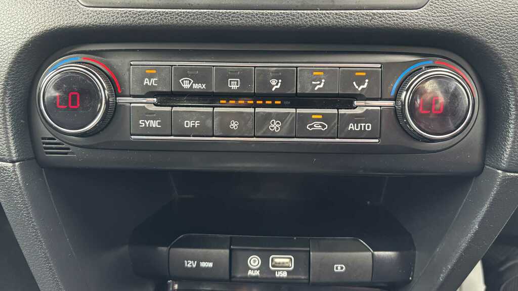 Kia Ceed 2018 1.4 T-gdi 3 Sportswagon Eur White #22