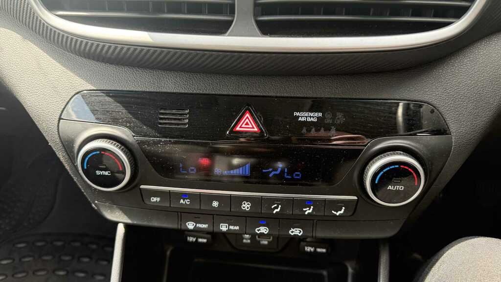 Hyundai Tucson 1.6 T-gdi Sport Edition Euro 6 Red #17