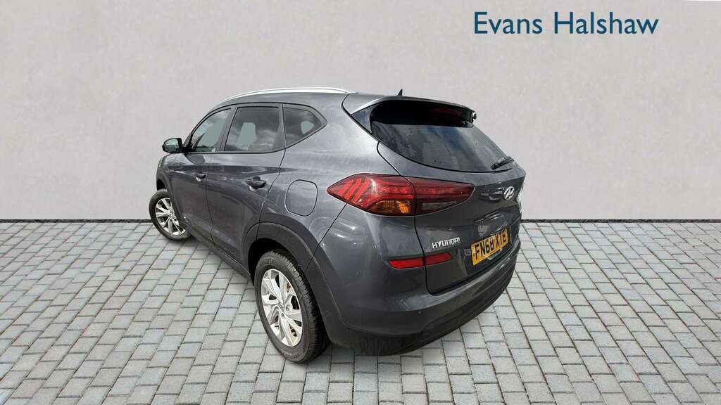 Hyundai Tucson 1.6 Gdi Se Nav 2Wd 2018 Grey #4