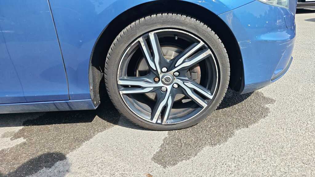 Volvo V40 T3 Inscription Sunroof, Adaptive Cruise, B Blue #10