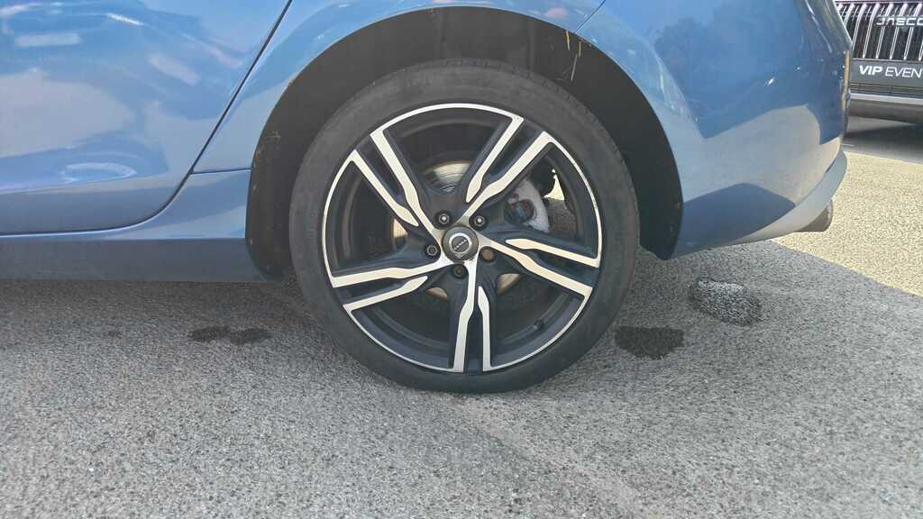 Volvo V40 T3 Inscription Sunroof, Adaptive Cruise, B Blue #8