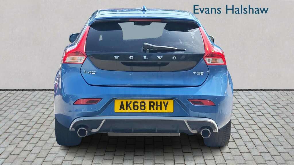 Volvo V40 T3 Inscription Sunroof, Adaptive Cruise, B Blue #3