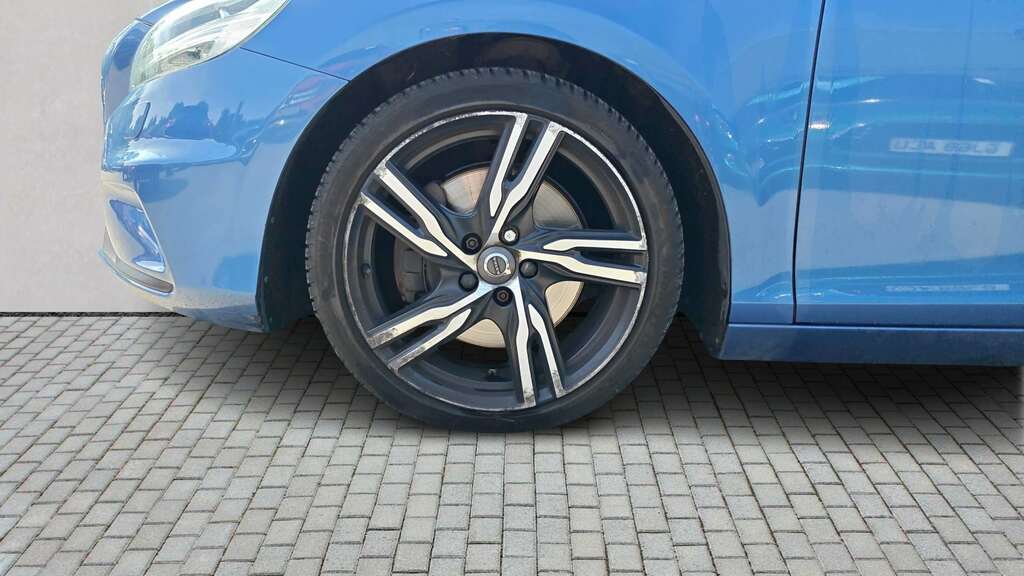 Volvo V40 T3 Inscription Sunroof, Adaptive Cruise, B Blue #7