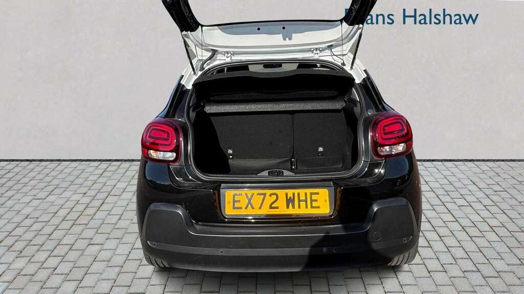 Citroen C3 1.2 Puretech 110 Shine Plus Eat6 2022 Black #6