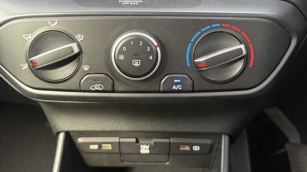 Hyundai I20 1.0 T-gdi Mhev Premium Hatchback Hybrid Grey #19