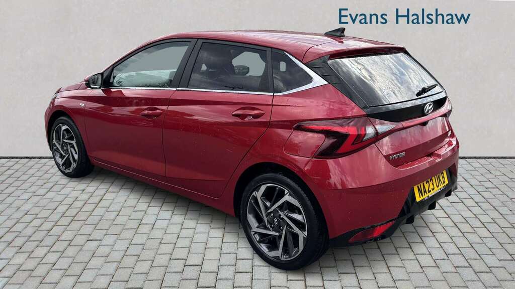 Hyundai I20 1.0T Gdi 48V Mhd Premium 2023 Red #2