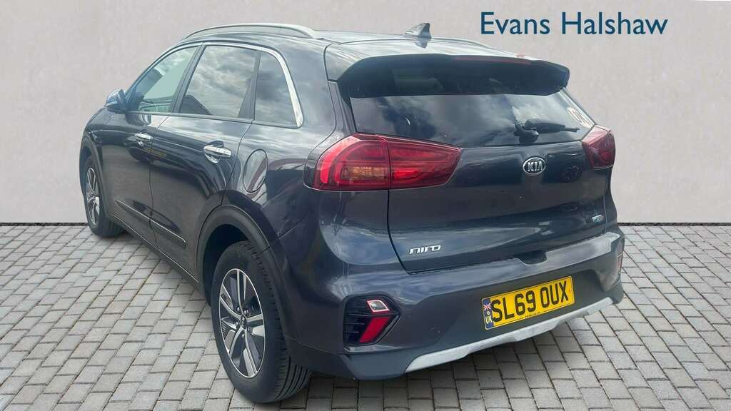 Kia Niro 1.6 Gdi Hybrid 2 Dct 2019 Black #2