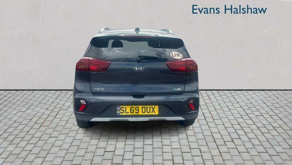 Kia Niro 1.6 Gdi Hybrid 2 Dct 2019 Black #4