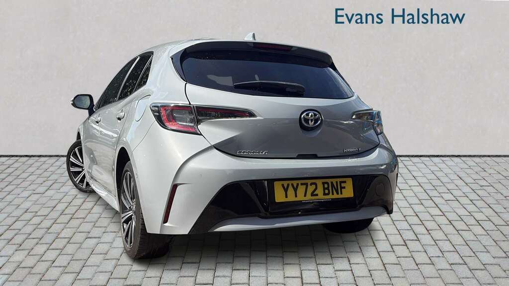 Toyota Corolla 1.8 Vvt-i Hybrid Design Cvt 2022 Grey #2