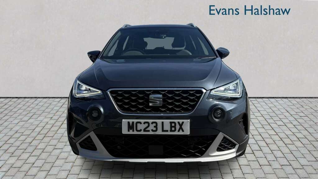 Seat Arona 1.0 Tsi 110 Xperience Lux 2023 Grey #2
