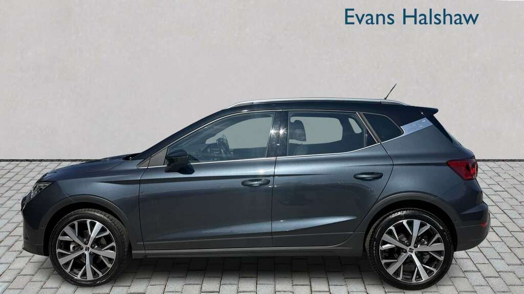 Seat Arona 1.0 Tsi 110 Xperience Lux 2023 Grey #4