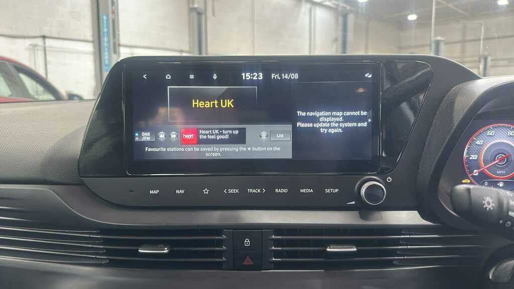 Hyundai I20 1.0 T-gdi Premium Hatchback Dct Euro 6 White #10