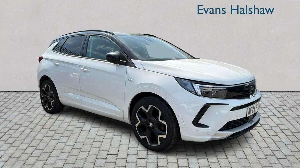Vauxhall Grandland 1.2 Turbo Ultimate 2024 White #3