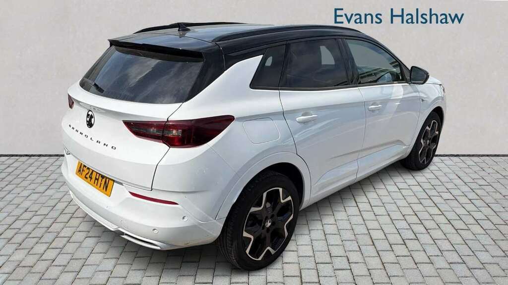 Vauxhall Grandland 1.2 Turbo Ultimate 2024 White #6