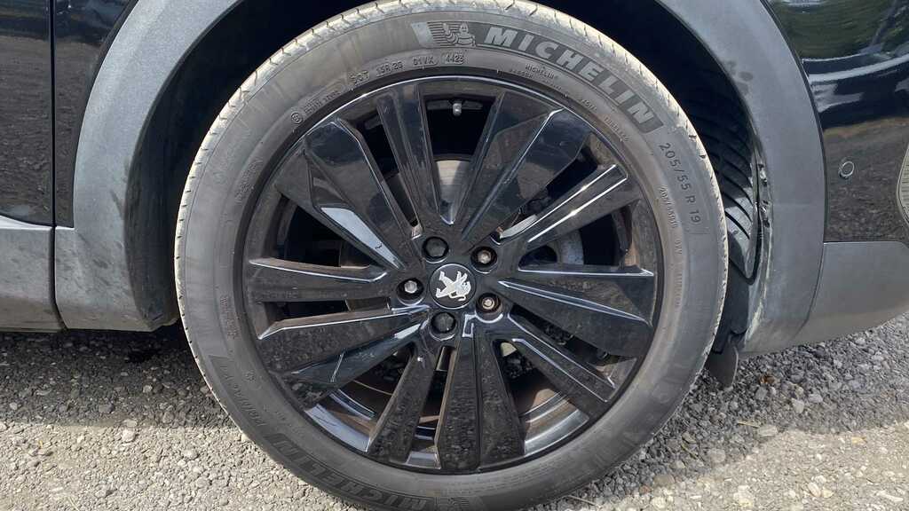Peugeot 5008 1.2 Puretech Allure Premium Euro 6 Ss  #8