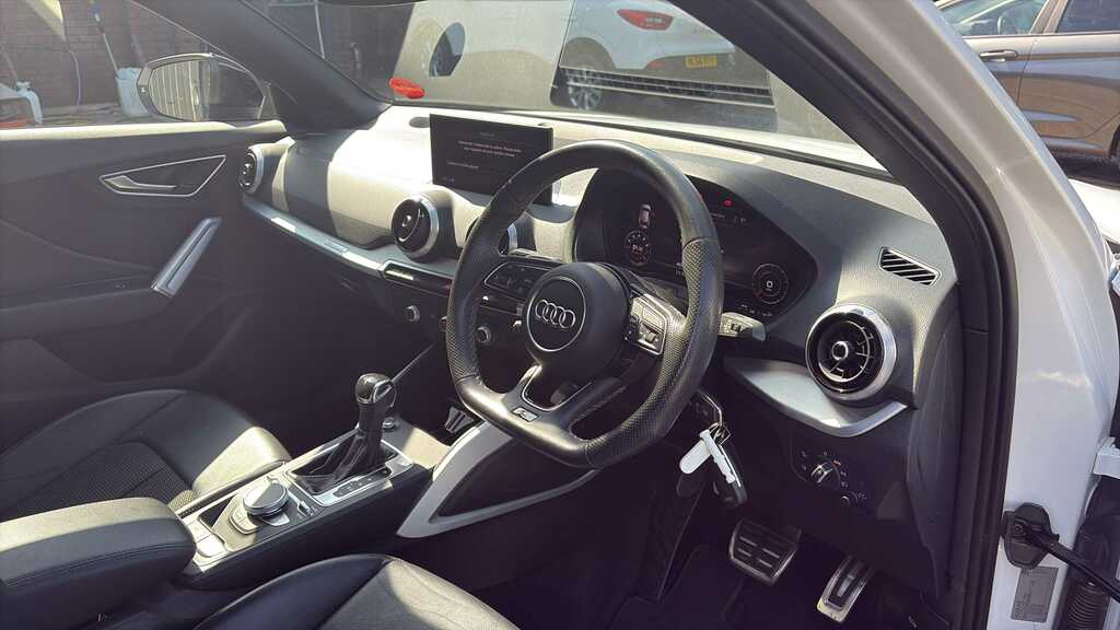 Audi Q2 2.0 Tdi 30 Sport S Tronic Euro 6 Ss Estate White #8