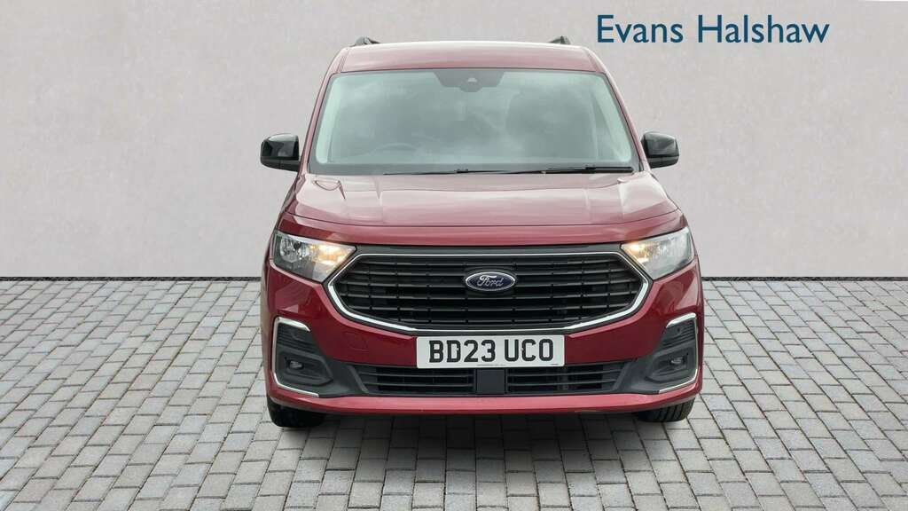 Ford Tourneo Connect 2.0 Ecoblue Titanium 7 Seat 2023 Red #4