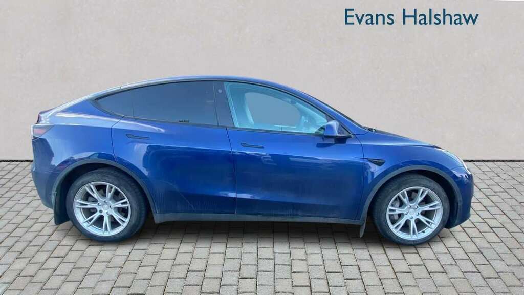Tesla Model Y Long Range Awd 2022 AK72XMA Blue #3