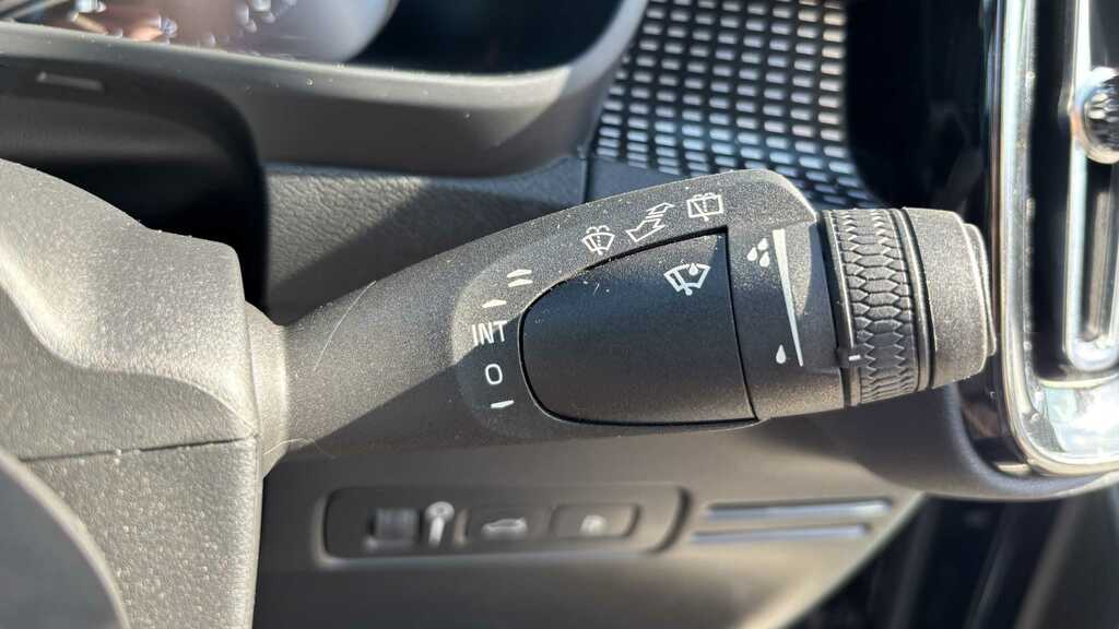 Volvo XC40 1.5 T5 258Bhp Plug-in Hybrid 2022My Inscr Silver #17