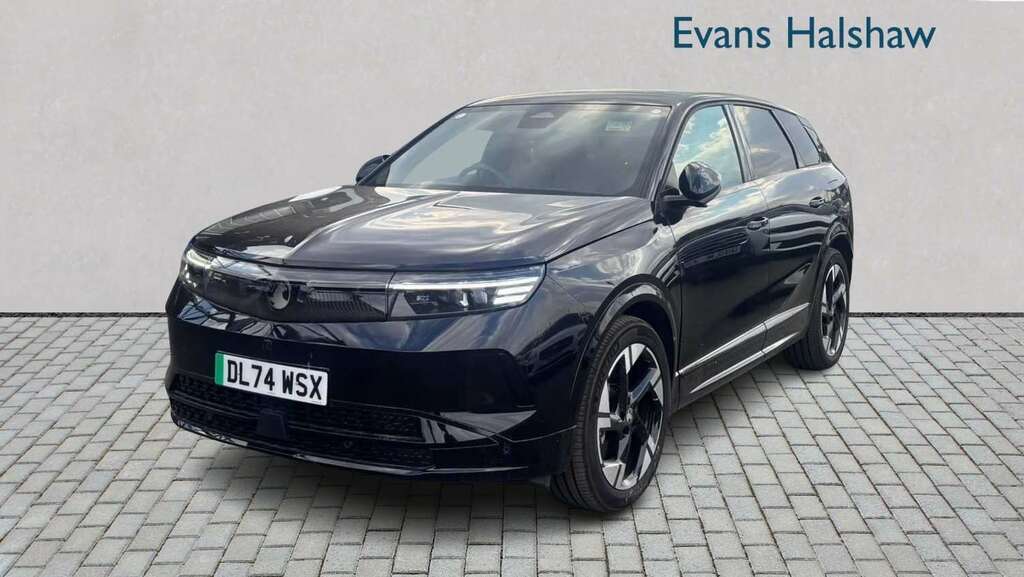 Vauxhall Grandland 157Kw Ultimate 73Kwh Panoramic Roof 202 Black #4