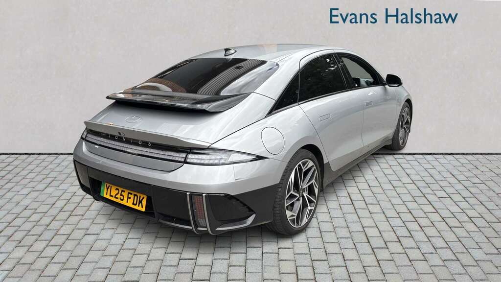 Hyundai Ioniq 6 239Kw Premium 77Kwh Awd 2025 YL25FDK Silver #4