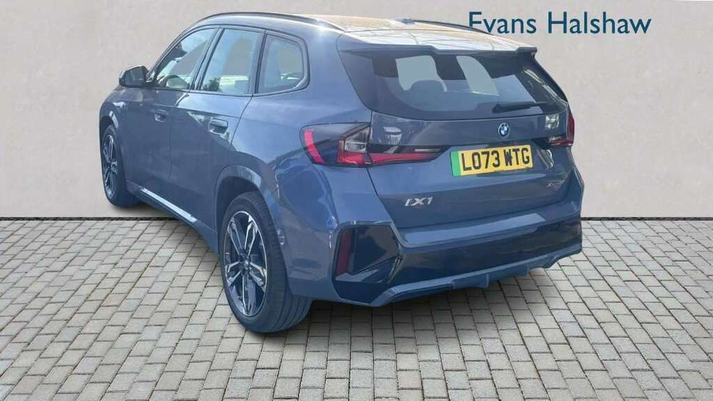BMW iX1 230Kw Xdrive30 M Sport 65Kwh 2023 Grey #3