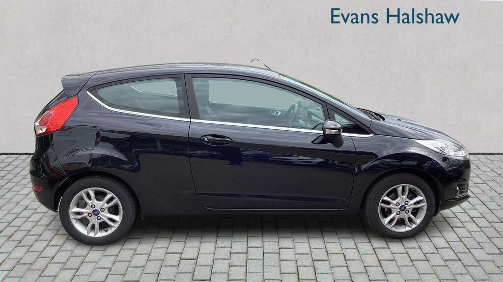 Ford Fiesta 1.25 Zetec Hatchback Euro 5 82 Red #3