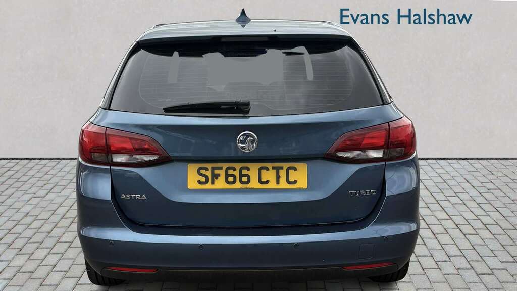 Vauxhall Astra 1.4I Turbo Sri Sports Tourer Euro 6 Red #4