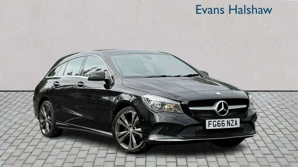 Mercedes-Benz CLA Class 200D Sport Tip 2016 Black