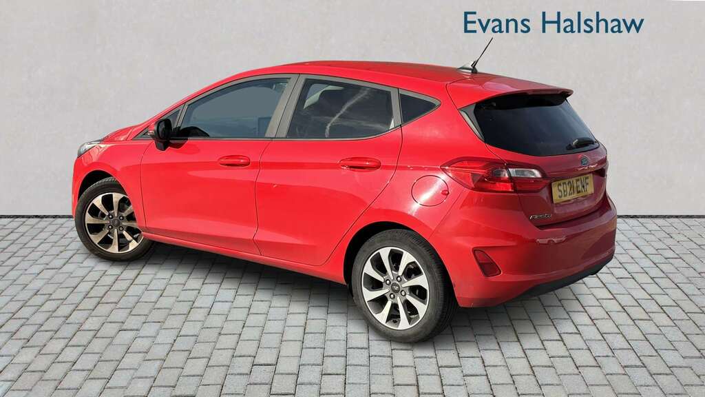 Ford Fiesta 1.0 Ecoboost Hybrid Mhev 125 Trend Black #2