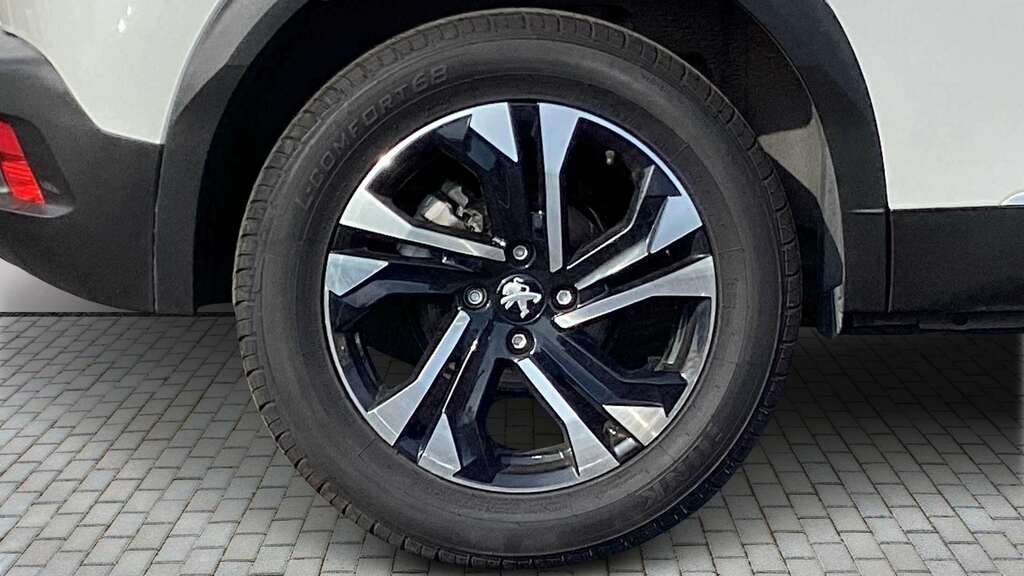Peugeot 2008 1.2 Puretech Allure 2021 White #6