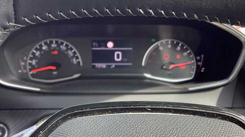 Peugeot 2008 1.2 Puretech Gt Premium Suv Eat Euro 6 #10