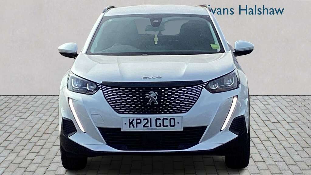 Peugeot 2008 1.2 Puretech Allure 2021 White #4