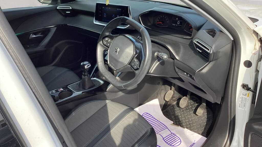 Peugeot 2008 1.2 Puretech Gt Premium Suv Eat Euro 6 #7