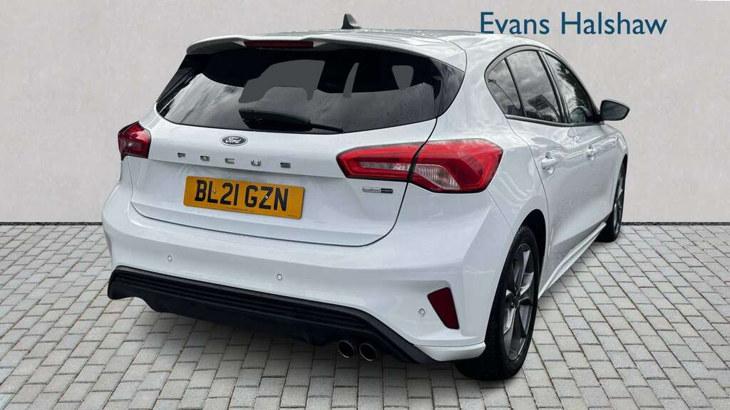 Ford Focus 1.0T Ecoboost Zetec Estate Euro 6 White #7