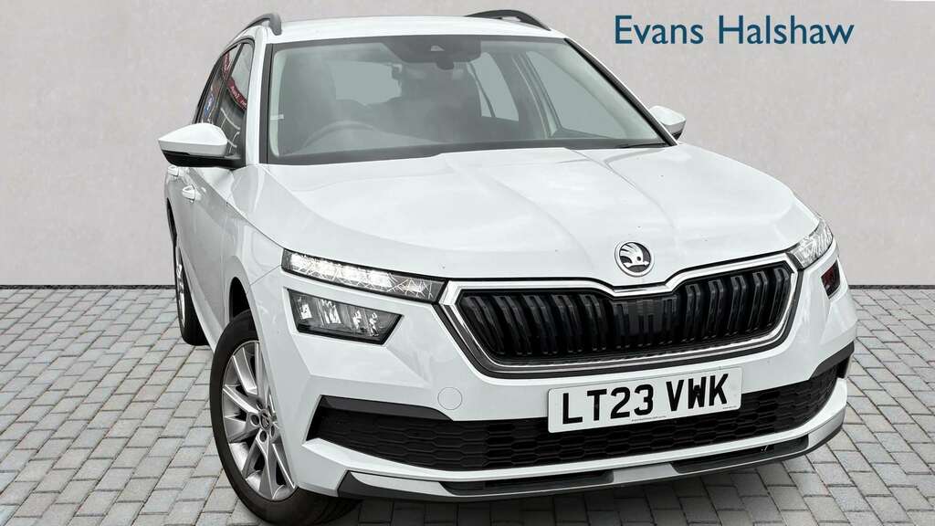 Skoda Kamiq 1.0 Tsi 95 Se Drive 2023 White