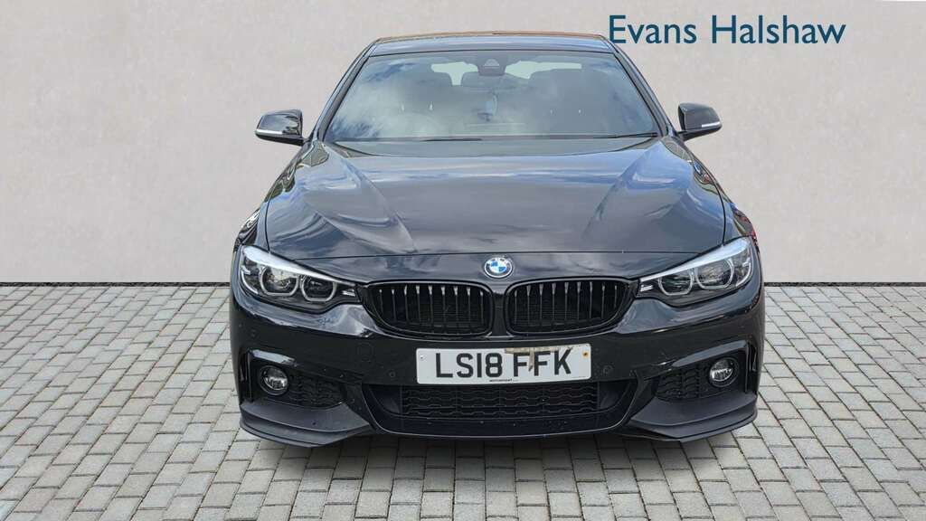 BMW 4 Series 420I M Sport Professional Media 2018 Black #4