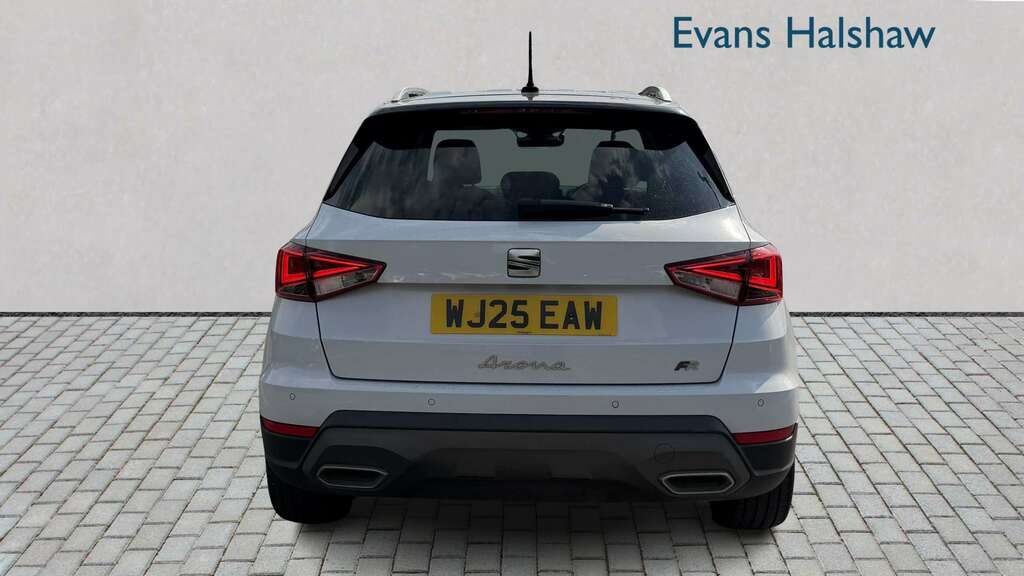Seat Arona 1.0 Tsi 115 Fr Sport 2025 White #6