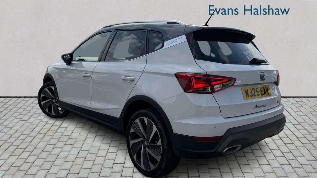 Seat Arona 1.0 Tsi 115 Fr Sport 2025 White #2