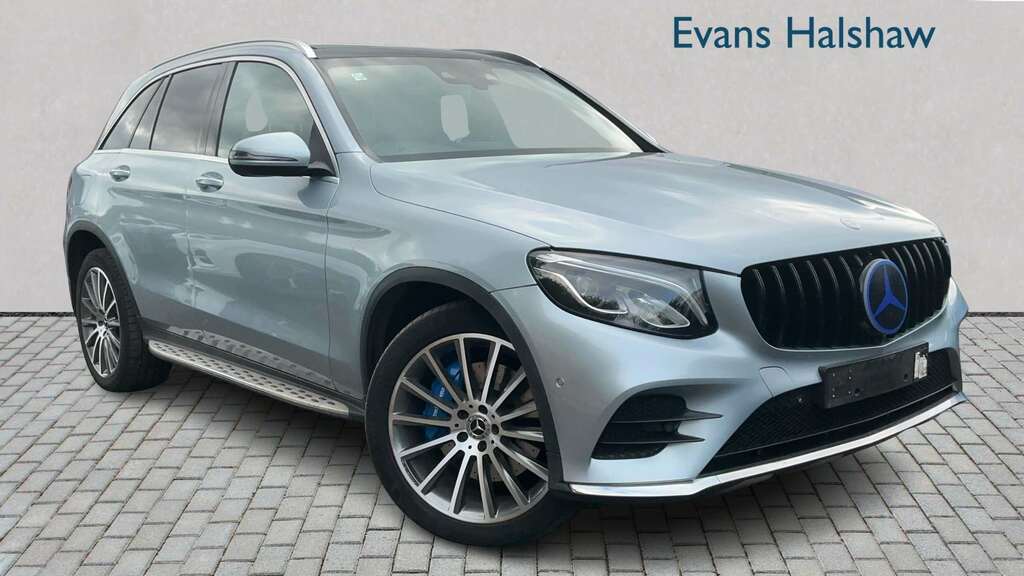 Mercedes-Benz GLC Class 250D 4Matic Amg Line Prem Plus 9G-tronic 2017 Silver