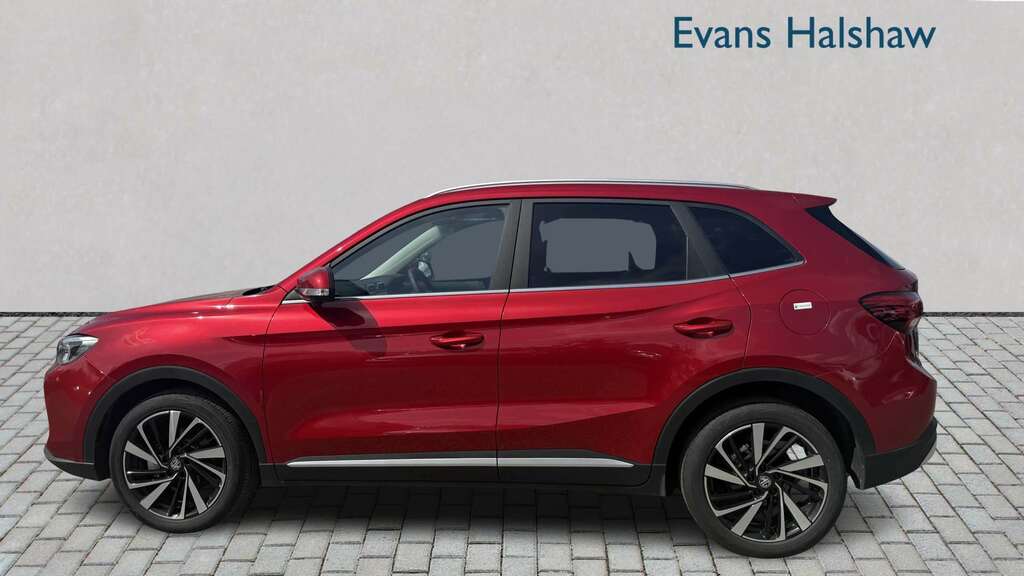 MG ZS 1.5 Hybrid Trophy 2025 Red #4