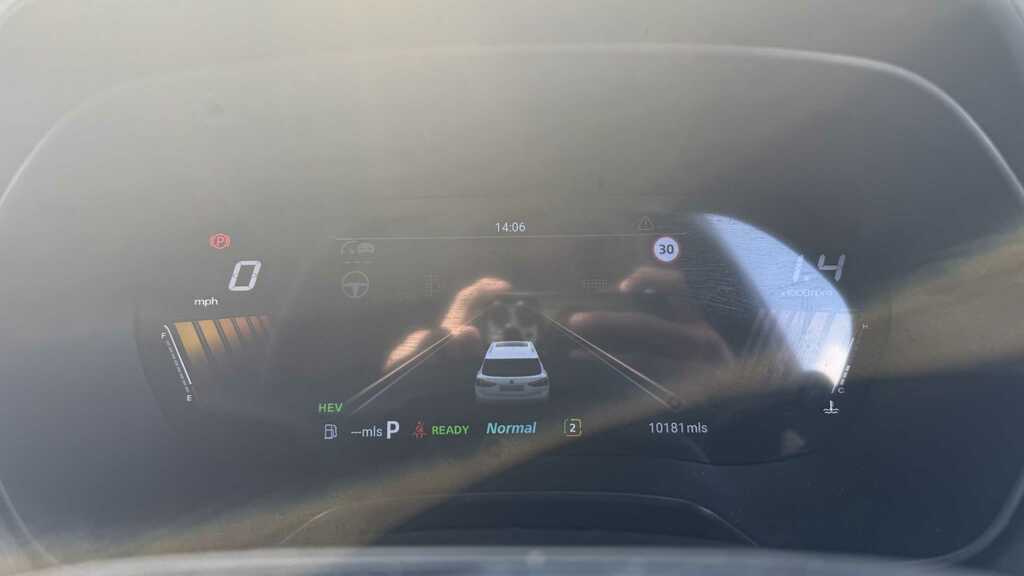 MG ZS 1.5 Hybrid Trophy Suv Hybrid Euro Blue #19